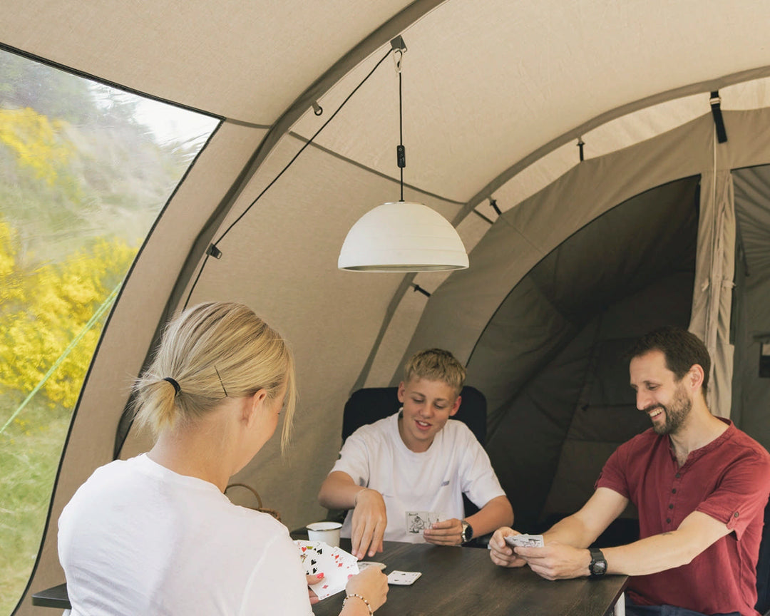 Pollux Lux Cream White ljós